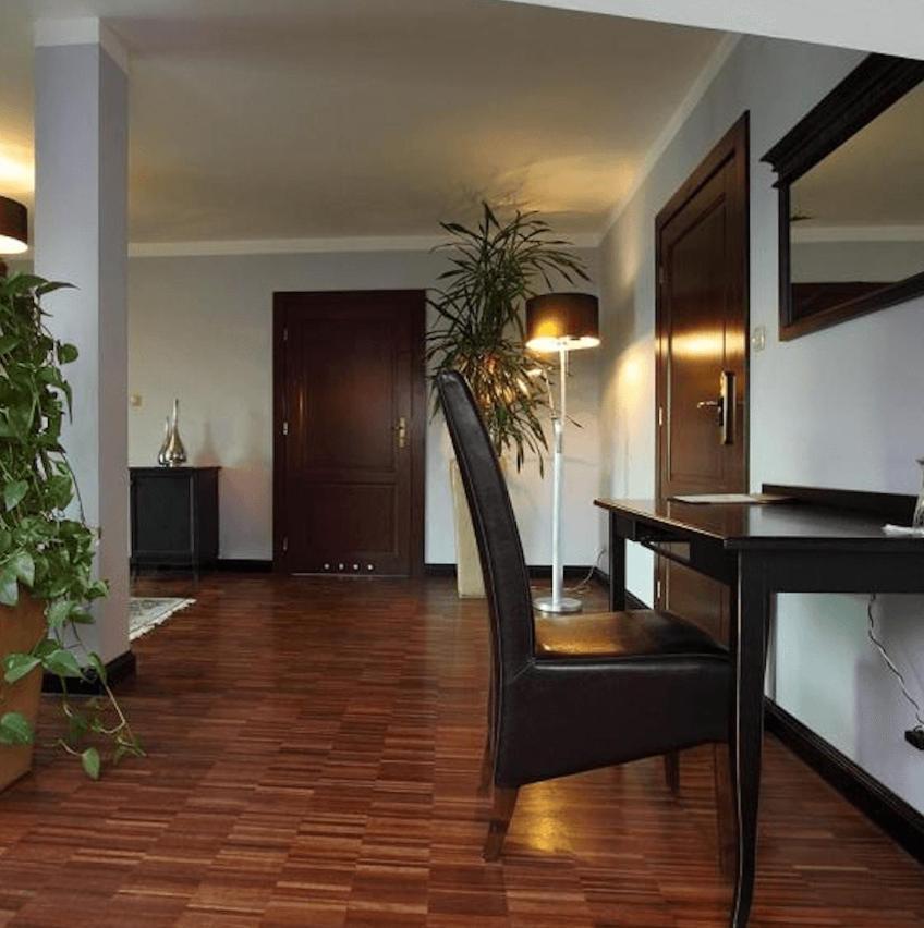 أوتفوك Glass Residence المظهر الخارجي الصورة